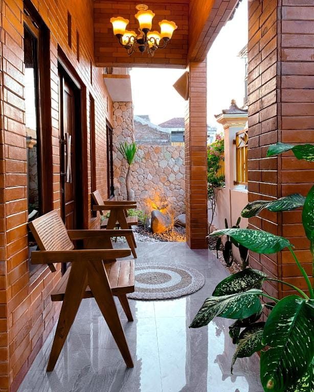 Villa Rose Tail Villa in Indonesia
