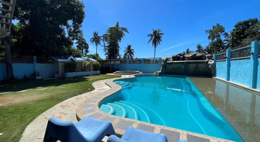Argao Seabreeze Hotel powered by Cocotel Hotel in Central Visayas