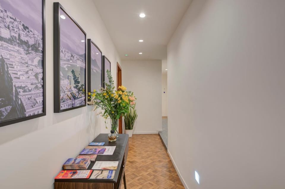 Well Suites - Piazza dei Martiri Bed and Breakfast in Naples