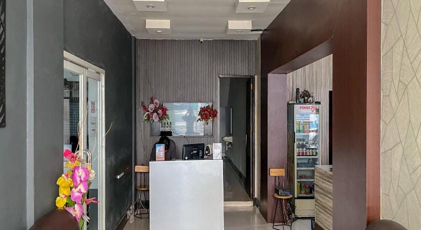 Lucky Inn & Cafe Hotel in Indonesia