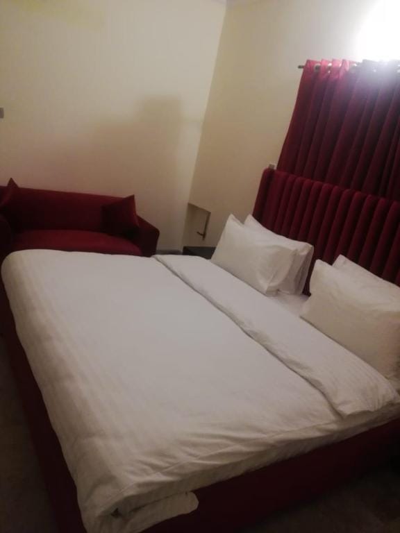 Executive Royal Garden Hotel in Islamabad