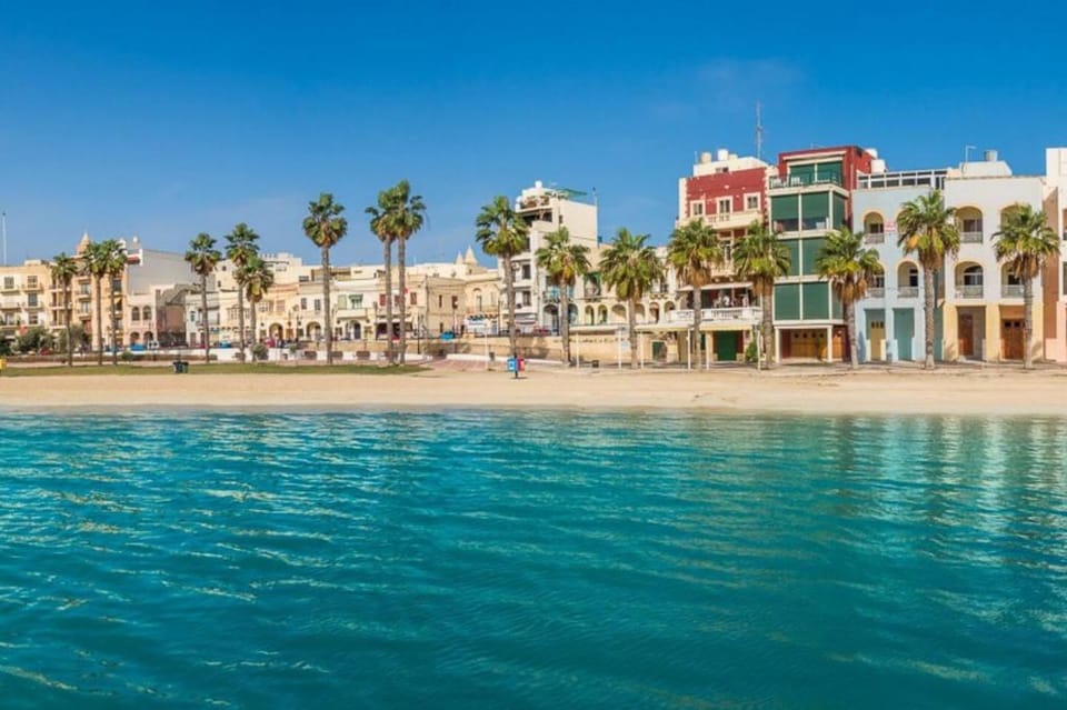 Merzuq House - Deluxe Double Room with Shower Hotel in Malta