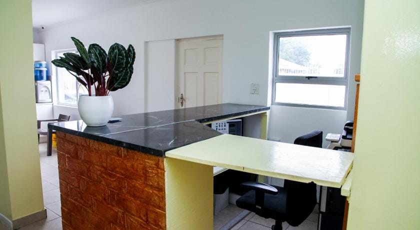 Relaxing guest House in the heart of Ndabeni Hotel in Cape Town