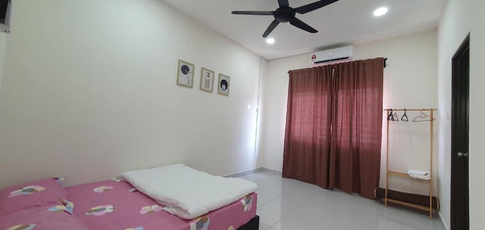 Juwita&Arjuna Homestay  Vacation rental in Perak