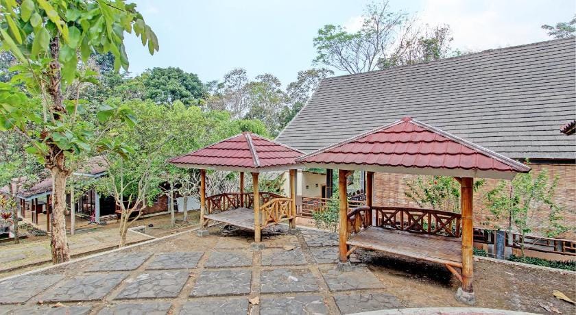 Hotel O Mtc Bunk Bed Hotel in Indonesia
