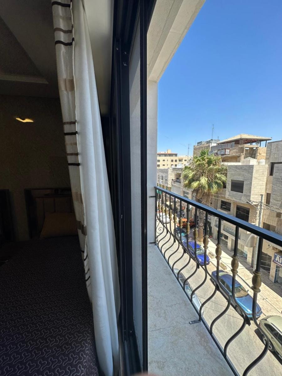 modern 2bedroom for rent Abdoun Apartment in Africa
