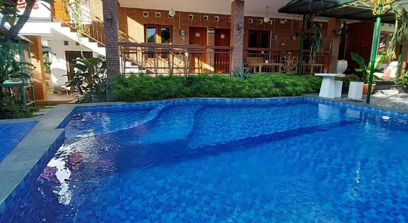Homestay Joglo Seruni Syariah Vacation rental in Special Region of Yogyakarta