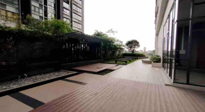 D'sara Sungai Buloh Sentral MRT Linked Two Rooms for 4 Guests Apartment in Petaling Jaya