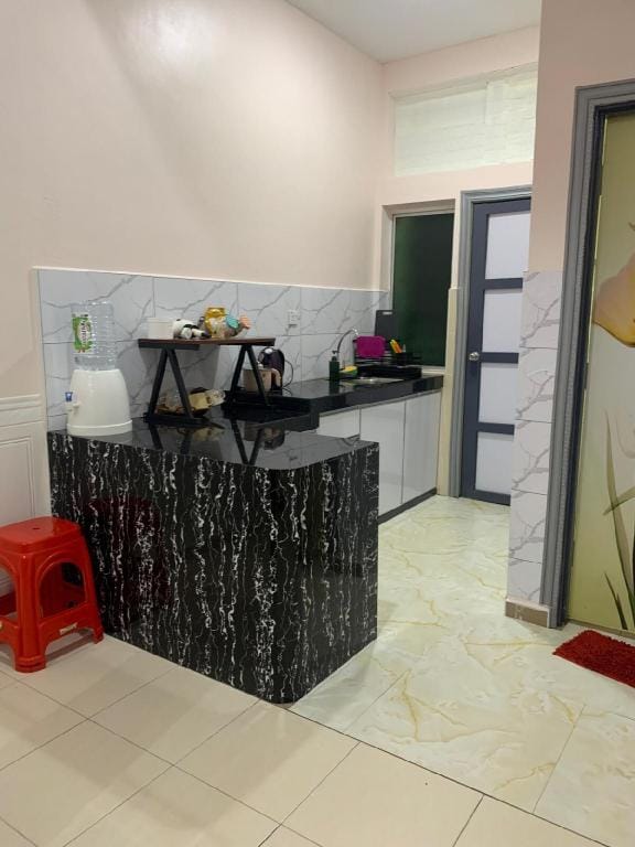 MersingCartoonThemeHomestay 3bedroom丰盛港卡通民宿 Vacation rental in Mersing