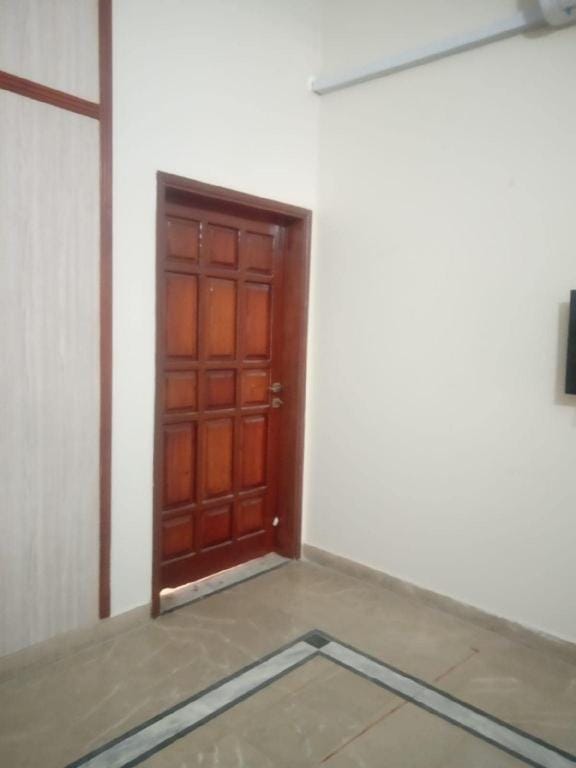 Aviation Guest House Luxury Room Vacation rental in Karachi