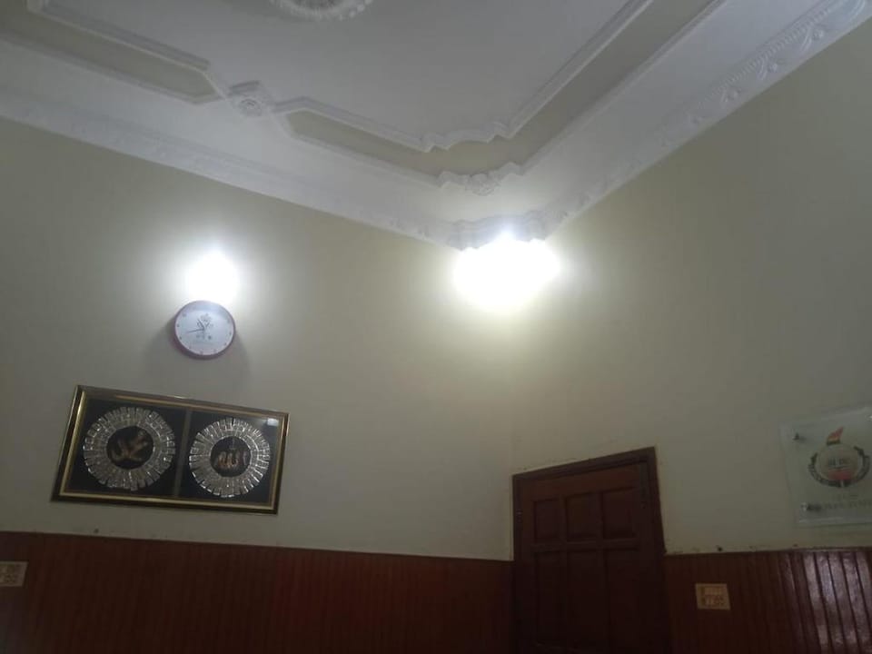 Aviation Guest House Luxury Room Vacation rental in Karachi
