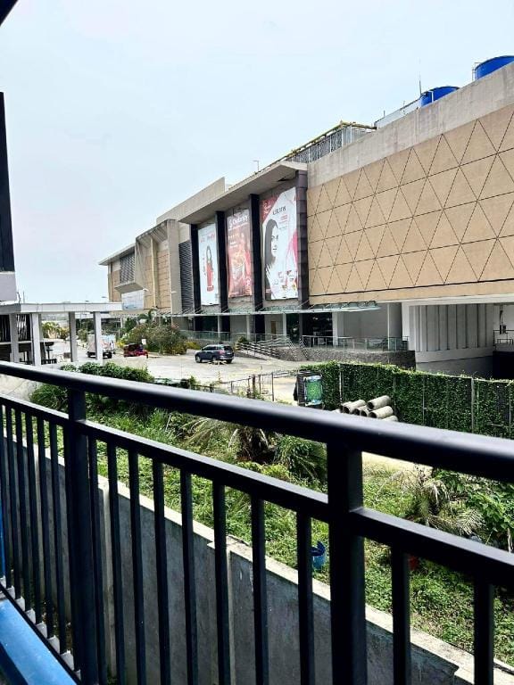 Amani grand citygate by Fatoom staycation Apartment in Davao City