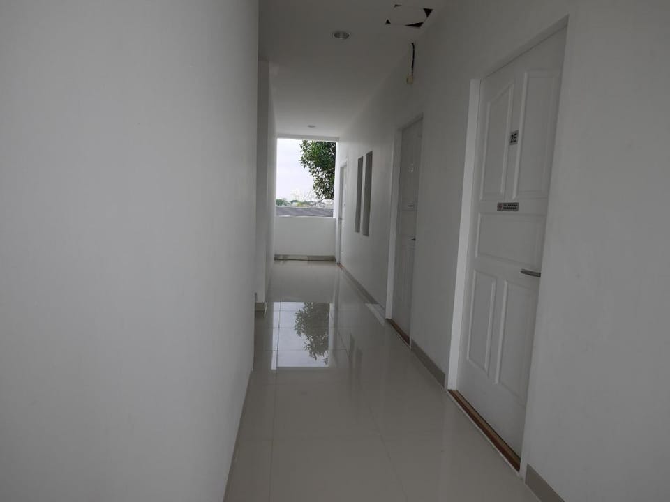 Bintaro Rumah Kayu Manis Hotel in South Jakarta City