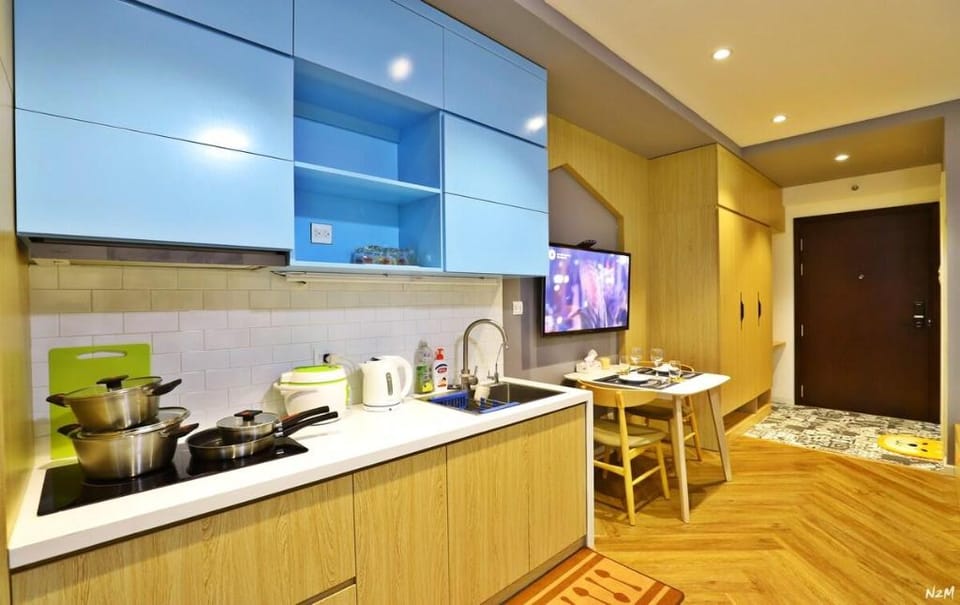 Hãy Để Chúng Tôi Phục Vụ Bạn Tại Studio D'Capital Apartment in Hanoi
