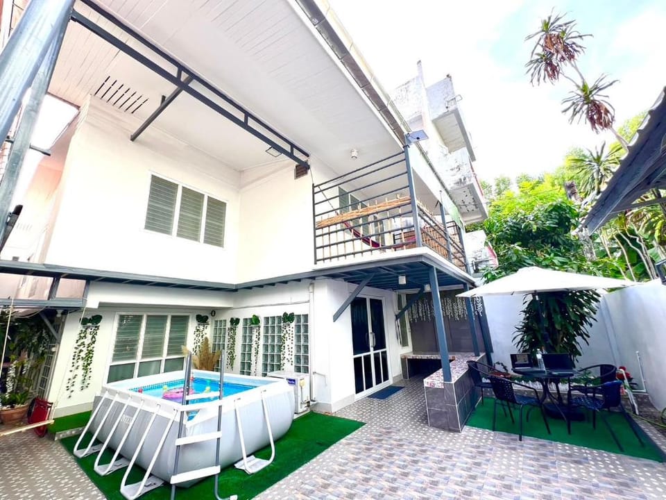 Getaway Villa Bangkok-4 Bedroom, 6 Beds and 5 bath Vacation rental in Bangkok