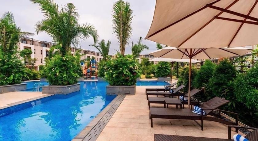 GRAD New Life Bai Chay Condotel Apartment in Laos