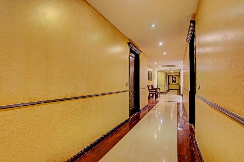 Townhouse The Royce New Friends Colony Hotel in New Delhi