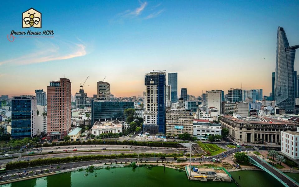Saigon Royal - 3 Bedroom 2 Bathroom Apartment HCM Apartment in Ho Chi Minh City