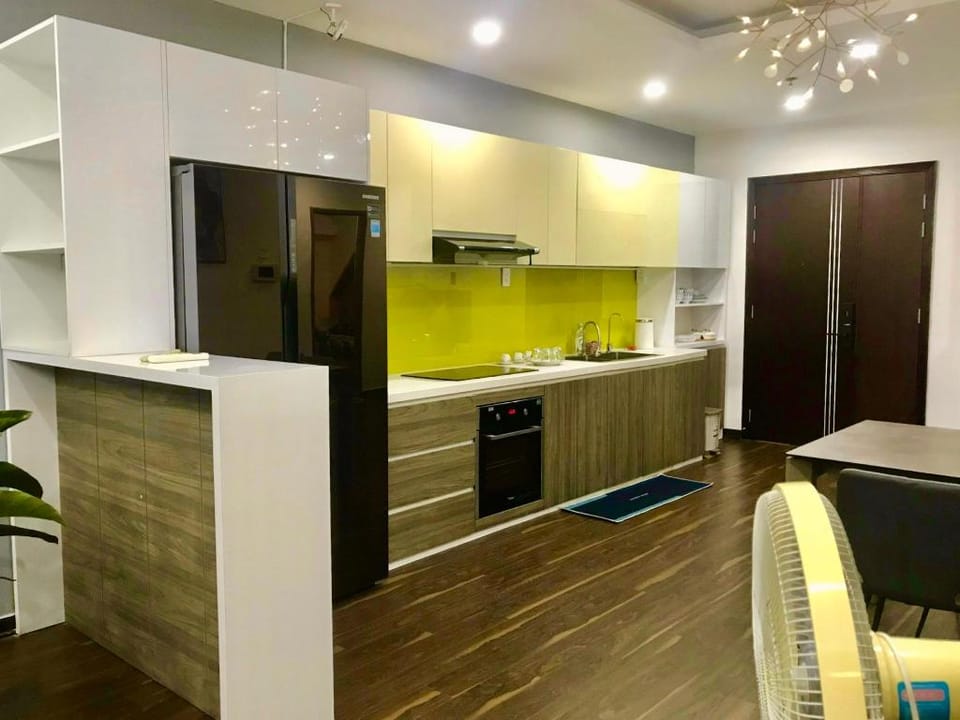 3 Bedroom, 2 Bathroom Penthouse  Apartment Apartment in Da Nang
