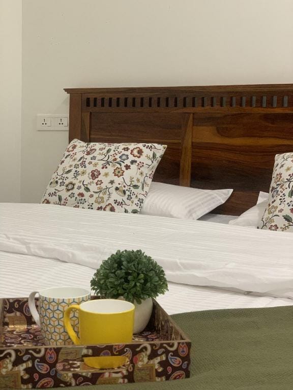 Three BHK Spacious APT *Central & Posh Location* Apartment in Udaipur