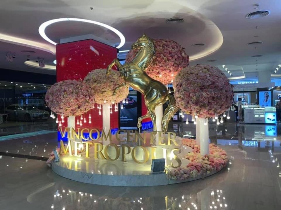 Metropolis Luôn Quan Tâm Đến DịchVụ Của Khách Hàng Apartment in Hanoi