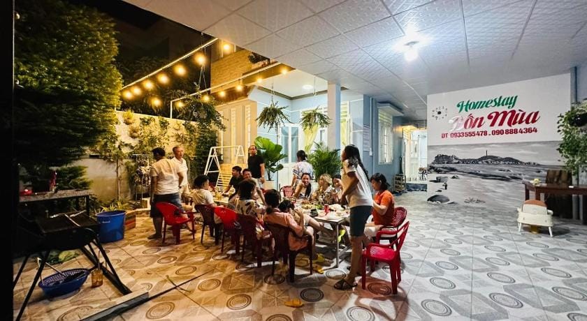 Homestay Bốn Mùa Phan Thiết Apartment in Phan Thiet