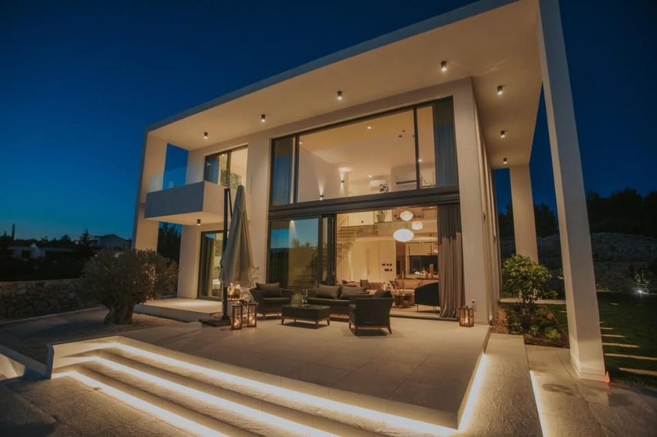 Villa Maris - Luxury Villa with Pool Villa in Šibenik-Knin County, Croatia