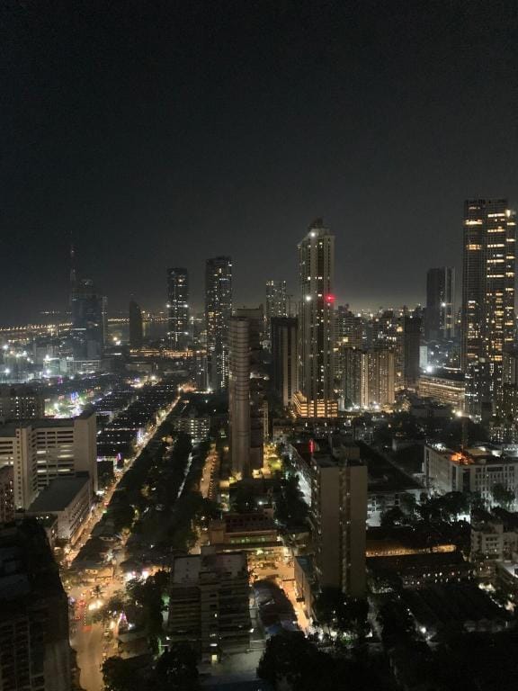 Private Room in Flat with Amazing Skyline View Vacation rental in Mumbai