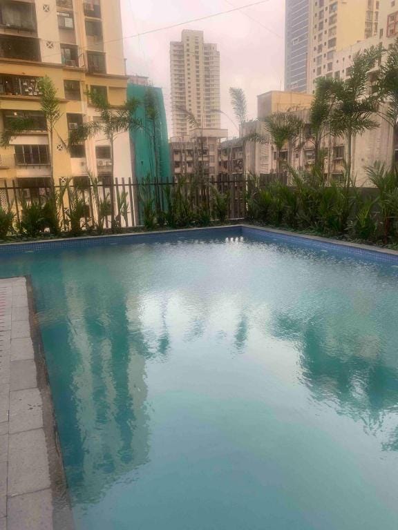 Private Room in Flat with Amazing Skyline View Vacation rental in Mumbai