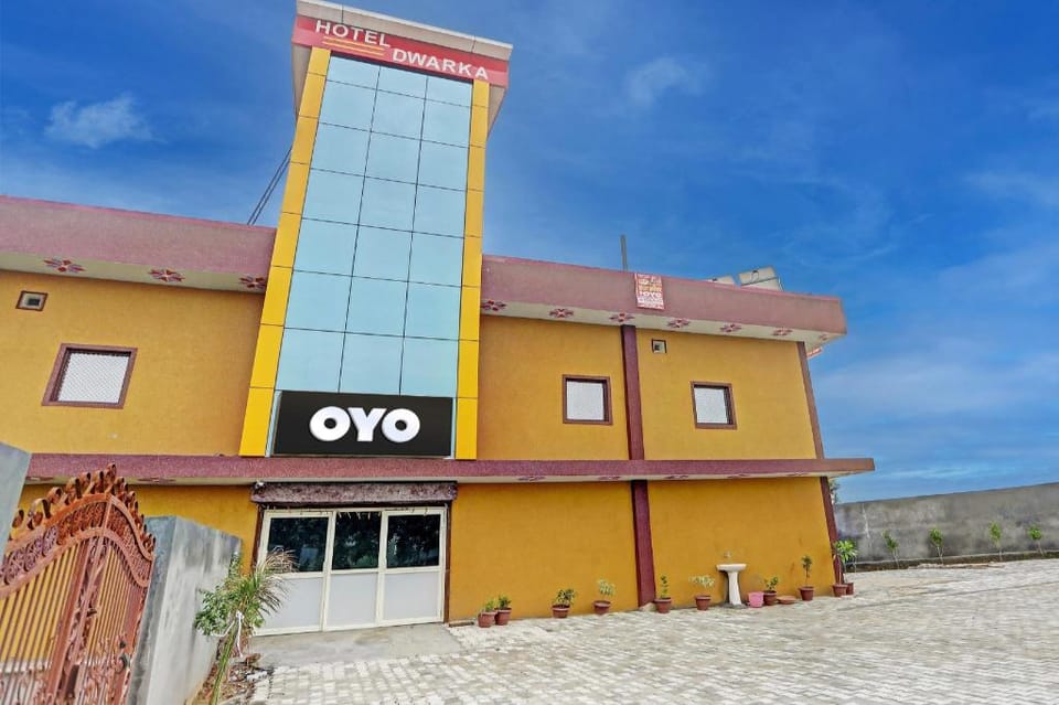 Hotel O Dwarka Hotel in Uttar Pradesh
