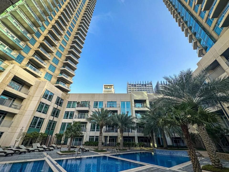 2br Furnished in Downtown Dubai - Burj Views Tower Apartment in Dubai
