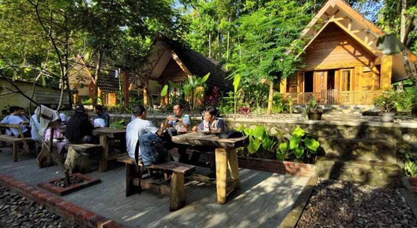 Rangaot Inn Hotel in Pemenang