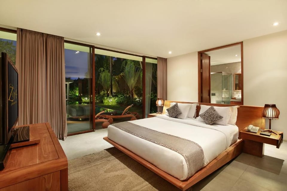 5D4N Get More Benefit! 3BR PVT Pool Villa Inc BF Vacation rental in North Kuta