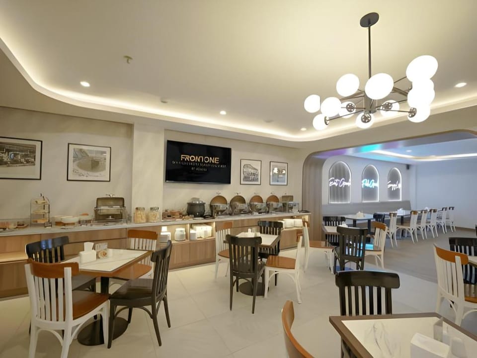 Front One Boutique Hotel Taman Anggrek Hotel in Jakarta