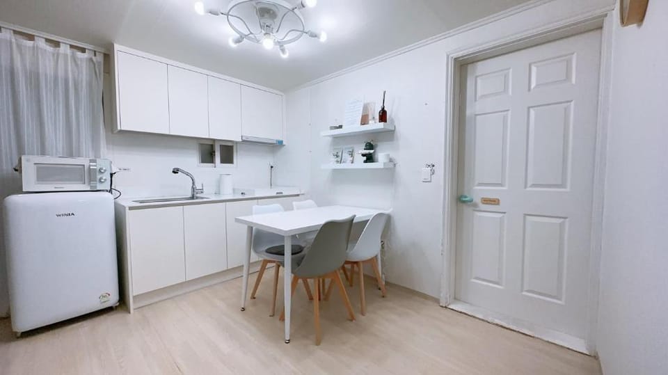 Jubileeday House in Yeonnam, HongDae, Hongik University Station Villa in Seoul