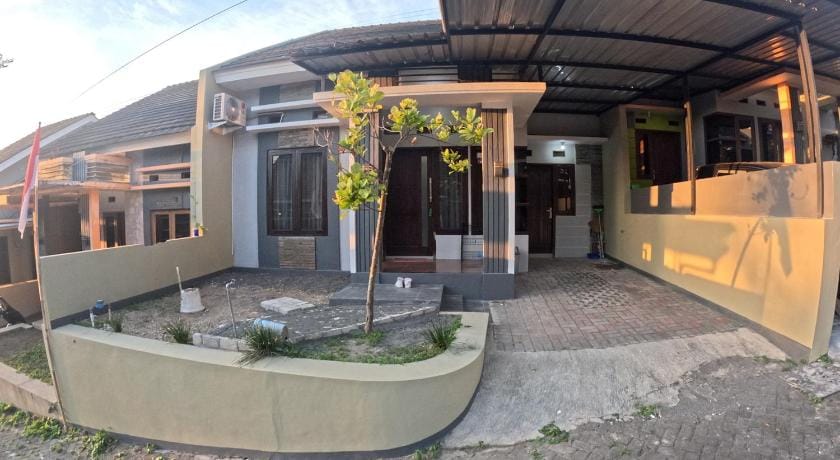 BMR B10 Homestay Jogja Vacation rental in Special Region of Yogyakarta
