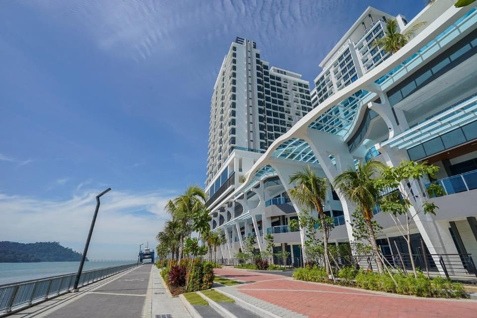 TheSun＃2 Cozy Rooms＃Spacious＃Free Parking＃4 guests Apartment in Bayan Lepas