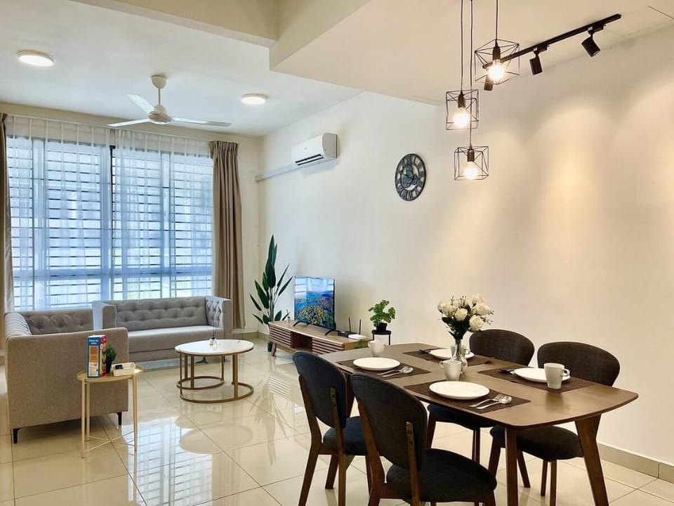 Harmonia 2, Cappelle Staycation by Antlerzone Vacation rental in Johor