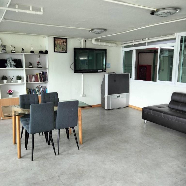 Condo Big C Ubon 2 bedroom Swimming Pool Vacation rental in Laos