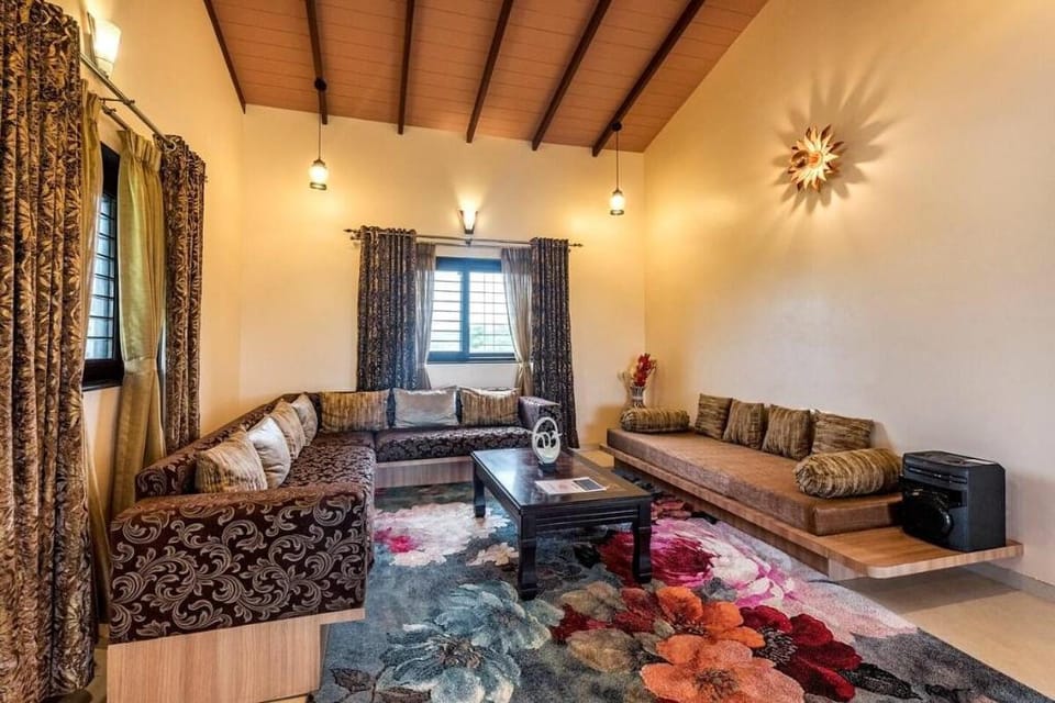 Unnati Farm: An Oasis of Tranquility Villa in Gujarat