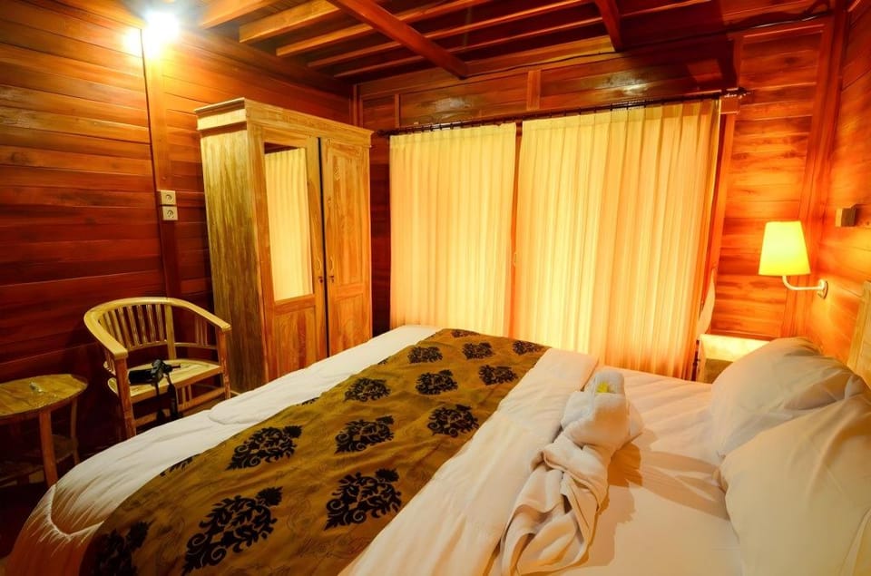 Villa Kedisan Lake View Kintamani Campground/ 
RV Resort in Bali