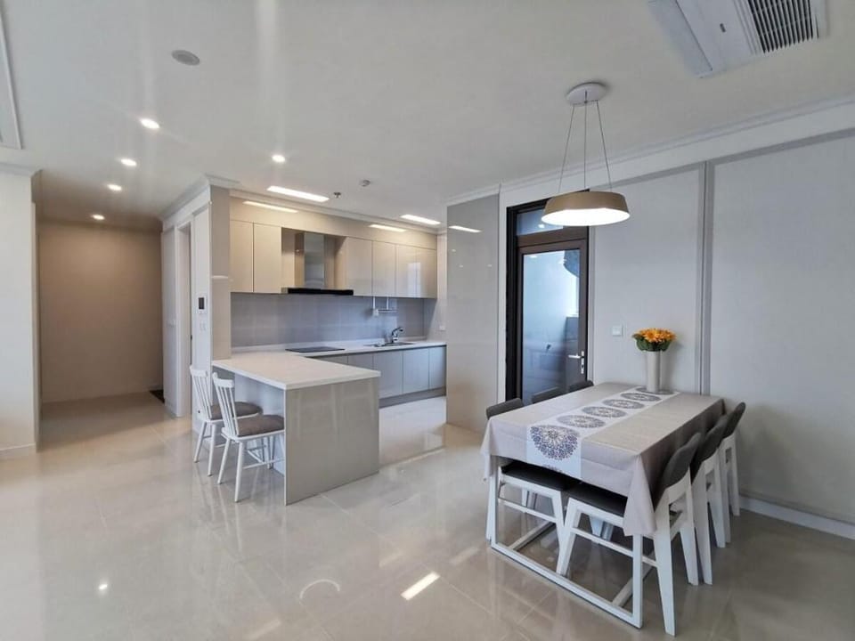 웨스트 레이크 근처 침실 3개 럭셔리 아파트Starlake Apartment in Laos