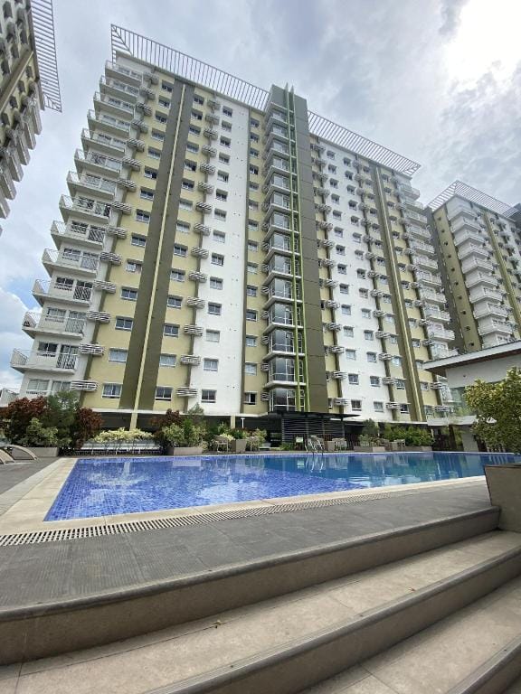 Budget Minimalist - Mesaverte Garden Residences Apartment in Cagayan de Oro