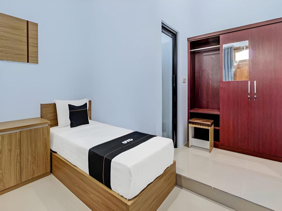 Urbanview Syariah Wisma Nabil Solo Hotel in Special Region of Yogyakarta