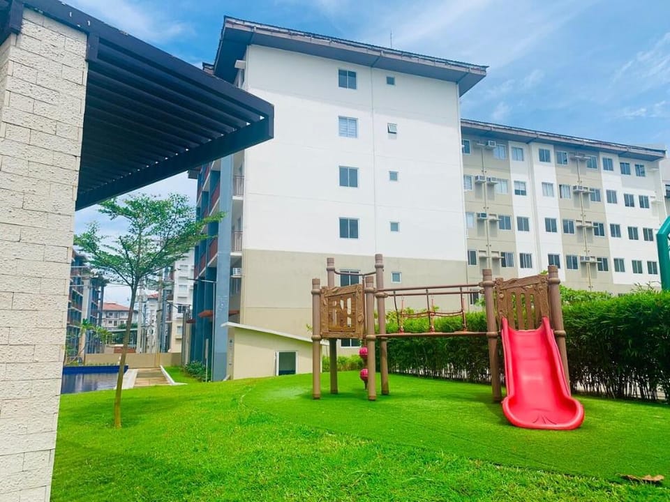 Simple, Cozy Studio Condo in Nuvali, Calamba Apartment in Calamba