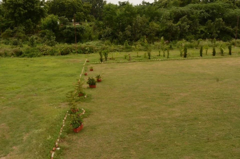Radha Rani Mahal Khajuraho Hotel in India