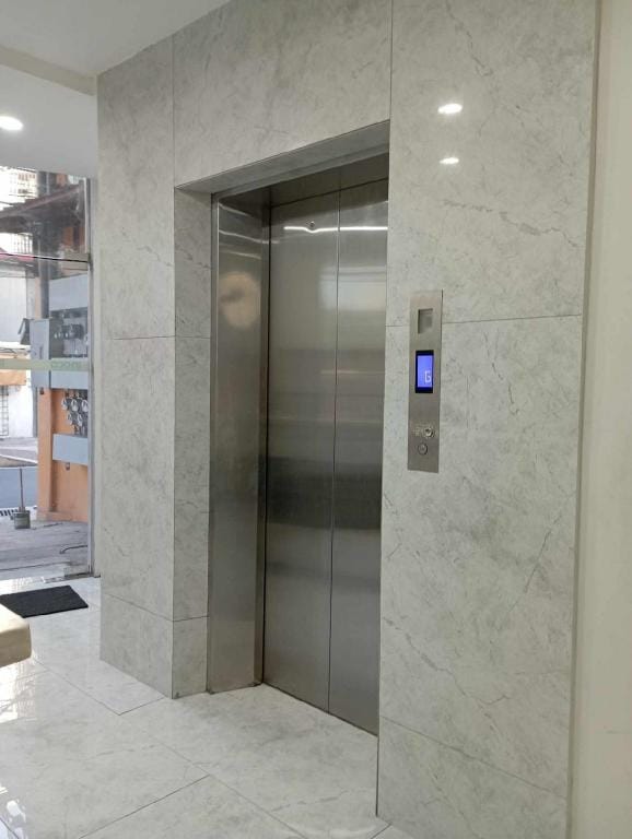 St. Marvin Studio M304 Apartment in Mandaluyong