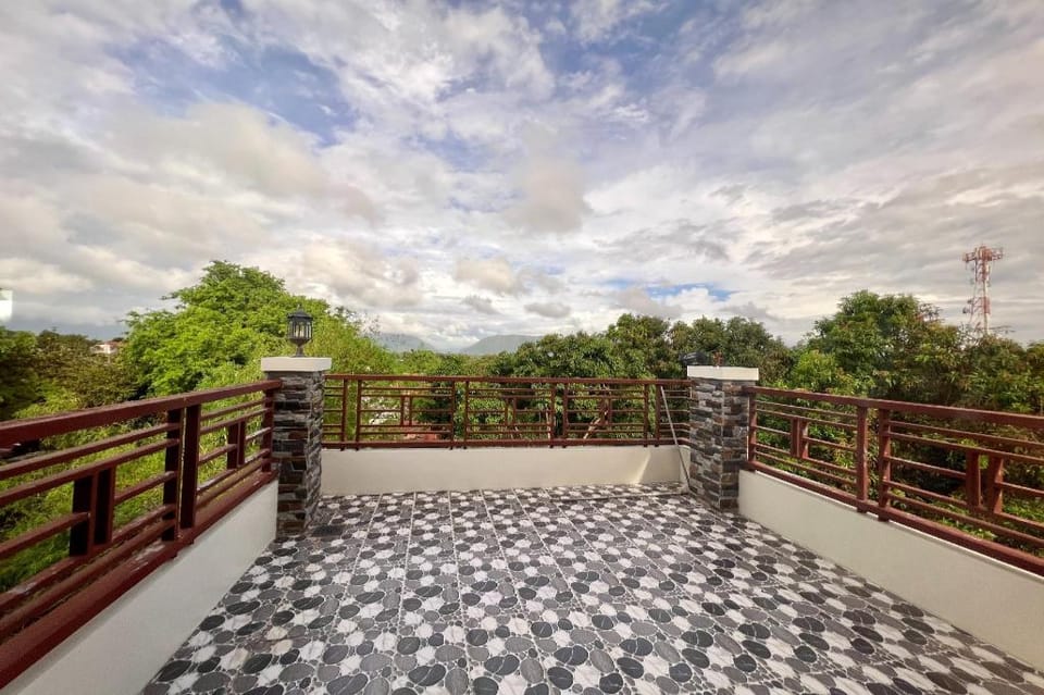 MC's L Transient House Hotel in Ilocos Region