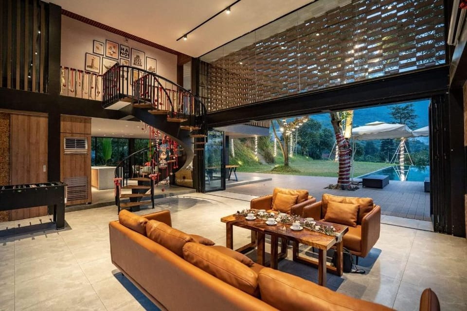 HILL VILLA  Villa in Laos