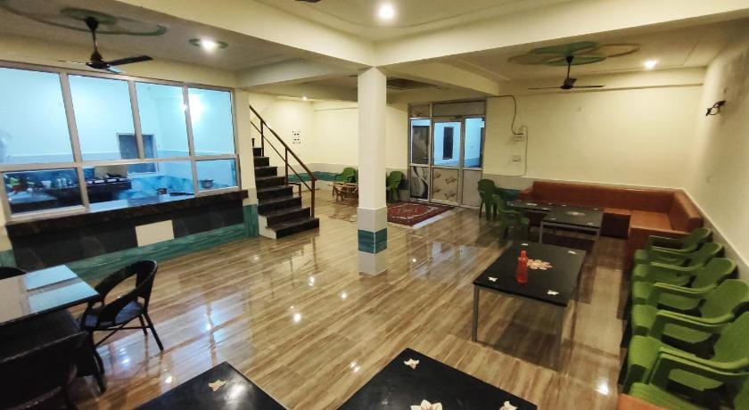 Sunrise Homestay Vacation rental in Agra